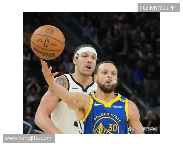 库里因背伤缺阵对抗雄鹿昨日失误创本赛季新高